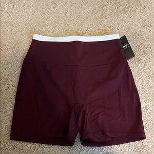 NWT YPB studioflex bike shorts size M
